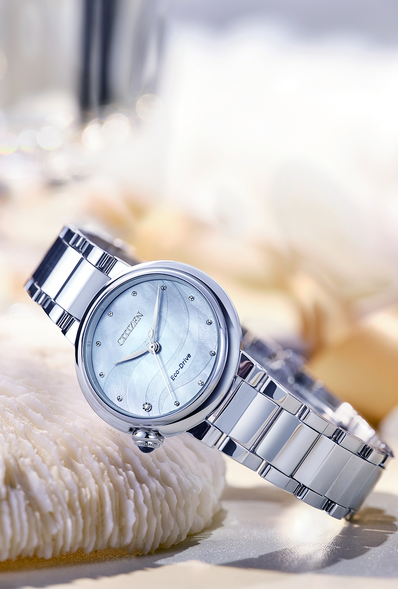 西铁城日本官方正品天然贝母表盘时尚光动能女表em0910-80d