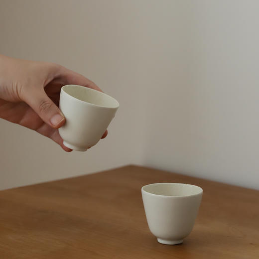 「中国 新之舍」奶酪白釉 茶杯 / 茶碗 商品图7