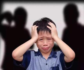 为什么中国孩子，永远走不出父母的道德绑架？