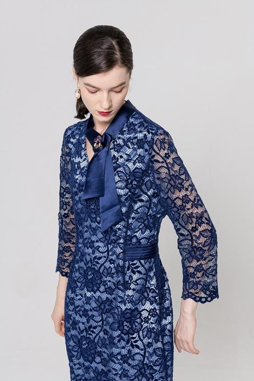 皮尔卡丹女装连衣裙法式蕾丝镂空淑女通勤百搭A字裙P1321E1865N0
 商品图1