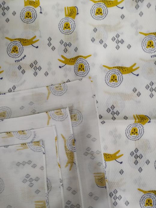 moimoln小云朵方巾婴儿新生儿纱布薄款手帕手绢口水巾LMX1WZ4C08 商品图3