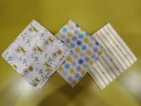 moimoln小云朵方巾婴儿新生儿纱布薄款手帕手绢口水巾LMX1WZ4C08