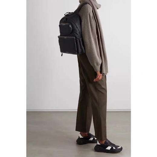 多口袋双肩包 商品图2