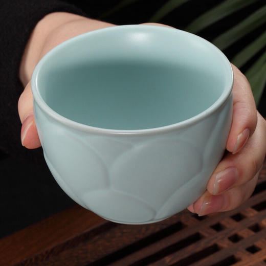东道汝窑｜莲花杯（2021辛丑款.天青） 商品图3