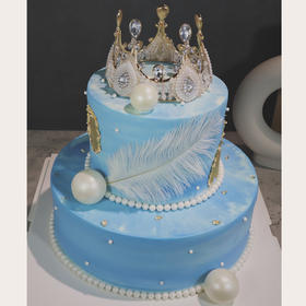 暗黑皇冠-双层奶油水果蛋糕（需提前24小时预订）