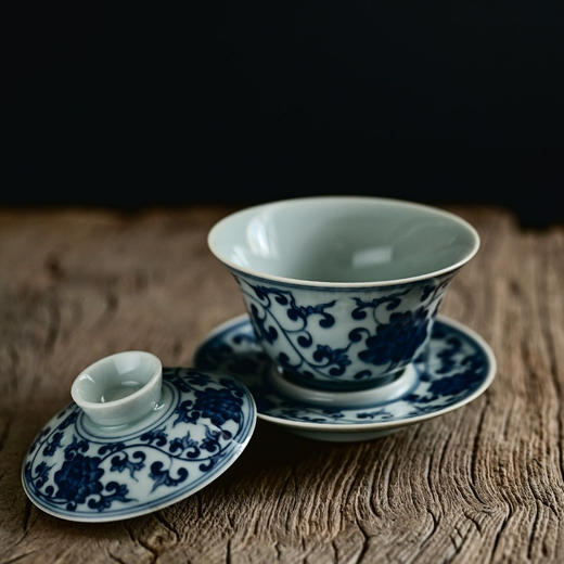 「景德镇仿古手绘缠枝莲青花瓷功夫茶三才盖碗」复古泡茶碗 商品图2