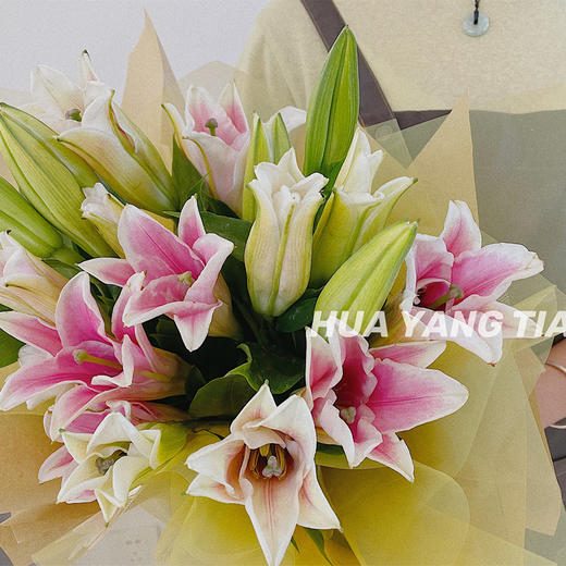 山野百合 · 花束 商品图1