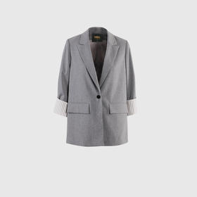 袖口撞色密边西服外套