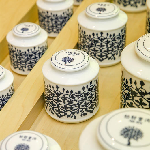 柏联普洱2022年茶叶青花系列（大）景迈山普洱茶熟茶特级散茶青花瓷罐盒装400g 商品图4