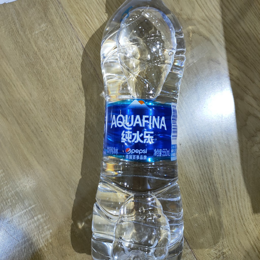 Aquafina纯水乐  饮用纯净水