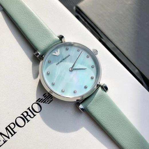 价值4000+ 高颜值 原单货！ARM*NI/阿M尼冰蓝炫彩变色贝母手表AR1959 淡绿色皮带 带原厂二维码 可查询真伪 预售 商品图2