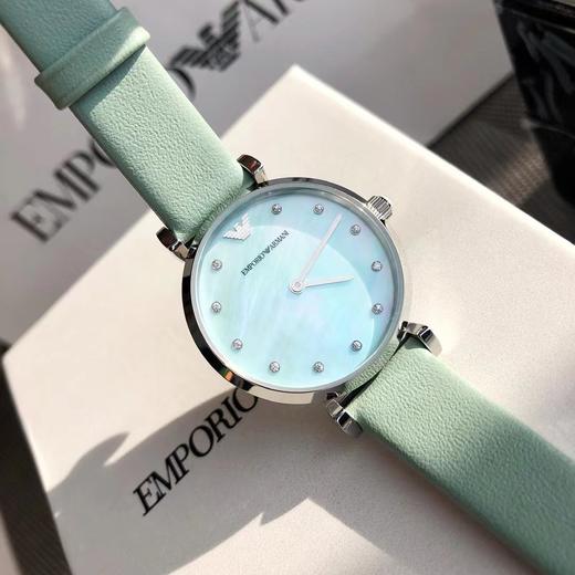 价值4000+ 高颜值 原单货！ARM*NI/阿M尼冰蓝炫彩变色贝母手表AR1959 淡绿色皮带 带原厂二维码 可查询真伪 预售 商品图3