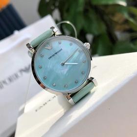 价值4000+ 高颜值 原单货！ARM*NI/阿M尼冰蓝炫彩变色贝母手表AR1959 淡绿色皮带 带原厂二维码 可查询真伪 预售