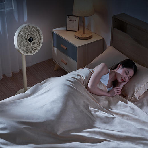 艾美特 Airmate智能温感空气循环扇直流变频遥控电风扇家用台立两用落地扇 CS30-RD37 商品图5