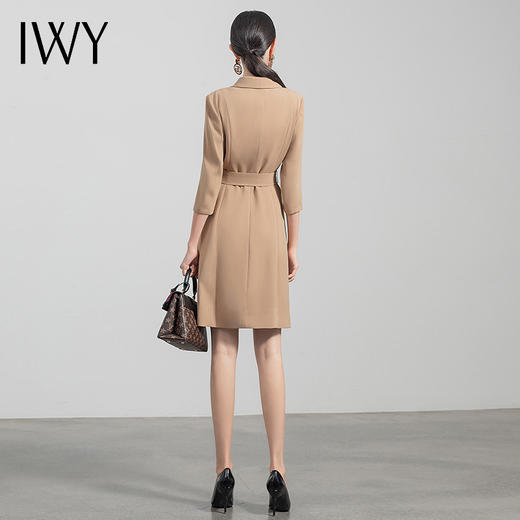 IWY/气质双排扣卡其色西装连衣裙女收腰显瘦职业女裙七分袖通勤工作服Q470 商品图3