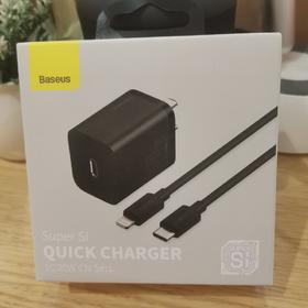 倍思 Super Si超级硅快充充电器1C 20W  TZCCSUP-A01