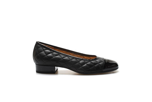 豪麟名鞋奥莱进口迪嘉女鞋皮鞋羊皮革V13P黑色  原价3660元 商品图0