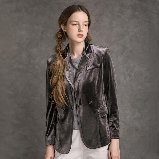 famecoco范可儿西装外套女秋长袖正装修身复古丝绒小西服D216AB301 商品图1