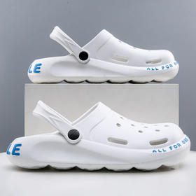 夏洞洞鞋男防滑软底外穿两用情侣男女沙滩凉鞋2021新款包头拖鞋男