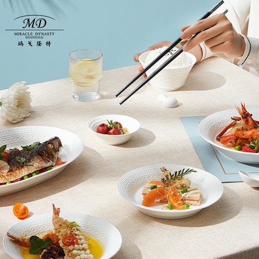 【云粉节】10楼玛戈隆特柿柿如意32头餐具事事如意--白色【6人份】吊牌价3999元活动价1699元 商品图1