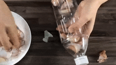 第21招：2招教你快速剥大蒜皮