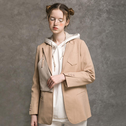 Famecoco范可儿女士西装秋季长袖休闲小西服拼接格子外套D216AW300 商品图1