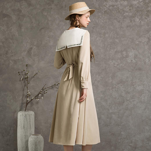 famecoco范可儿学院风连衣裙女秋灯笼袖收腰a字长裙F216FA021 商品图2