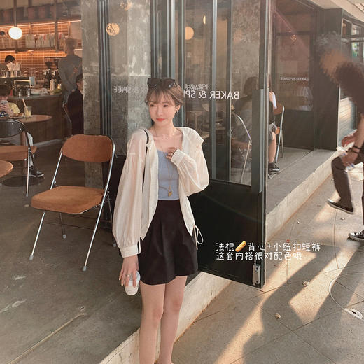 金蘑菇菇【小纽扣短裤】断码特价XS 日常通勤刚需～侧开叉好显瘦哦～ 商品图3