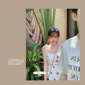 【金蘑菇菇 日落后的周末集市】重工碎花无袖吊带连衣裙