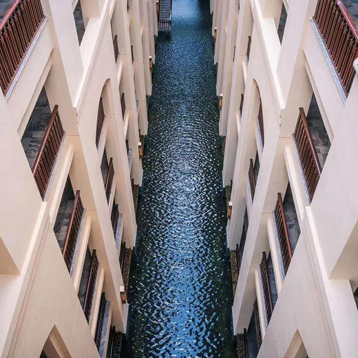 三亚海棠湾开维费尔蒙酒店2晚起亲子情侣度假运河体验文化旅游 商品图1