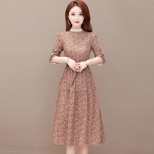 YWE  M21058碎花连衣裙修身气质减龄时尚 商品图1