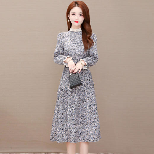 YWE  M21058碎花连衣裙修身气质减龄时尚 商品图2