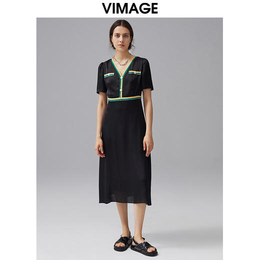 VIMAGE纬漫纪夏季新款时尚条纹撞色简约V领高腰显瘦A字连衣裙V1507180 商品图1