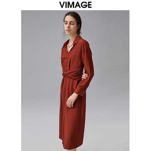 VIMAGE/纬漫纪秋季新款束腰优雅纯色开叉V领显瘦连衣裙VC2107230 商品图2