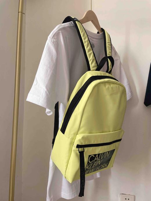 CK春夏黄色双肩背包 黑色 商品图3