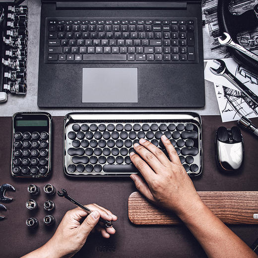 LOFREE 洛斐DOT圆点蓝牙机械键盘骑士套装 酷炫金属感舒适茶轴[福利品] 商品图4