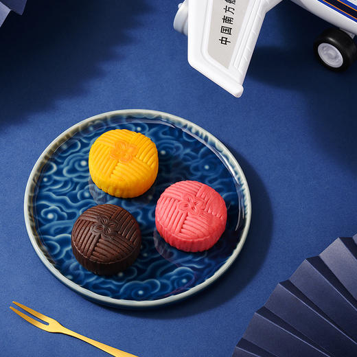 【内部链接】逐月之翼月饼礼盒（六个装月饼390g） 商品图2