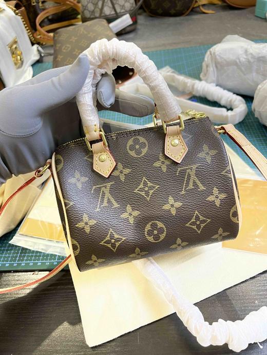 LV mini枕头包（nano），ding级原单，轻松乱真无压力，限时特价🉐️ 商品图6