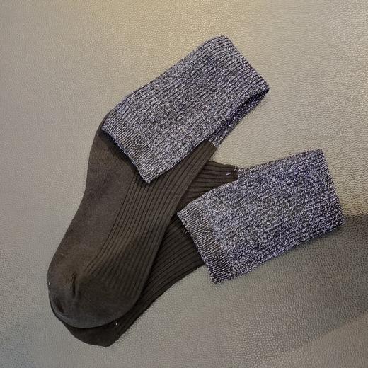 2093 设计师轻奢潮袜 商品图2