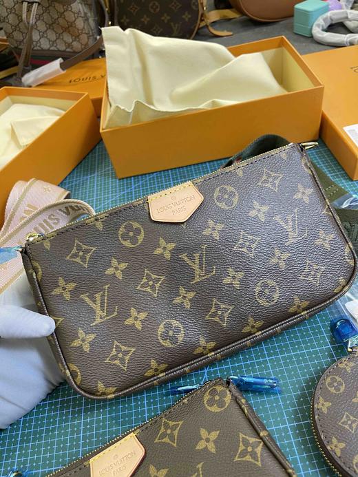 LV经典5合一，ding级原单，乱真无压力，限时特价🉐️，肩带可选绿色或粉色，全套礼盒包装 商品图4