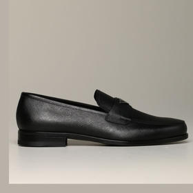 PRADA 普拉达 男士 Saffiano 皮革珐琅金属三角徽标乐福鞋 黑色 2DB180 053 F0002