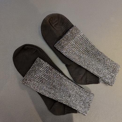 2093 设计师轻奢潮袜 商品图1