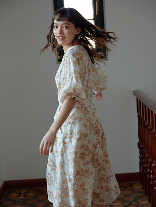 HeyDress法式碎花连衣裙女夏V领新款长裙高腰收腰茶歇裙温柔复古气质裙子 商品图1