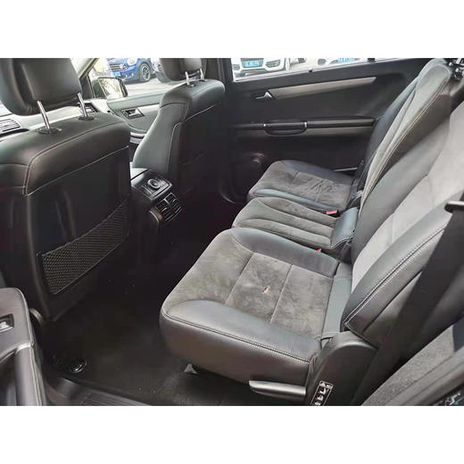 【月租-北京】奔驰 R 320 4MATIC商务型 商品图5