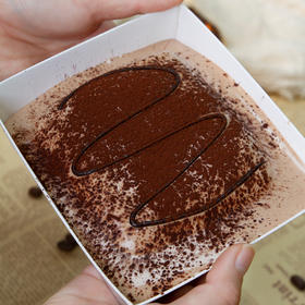 【四寸巧克力爆浆小蛋糕】浓郁巧克力爆浆，满35元起送