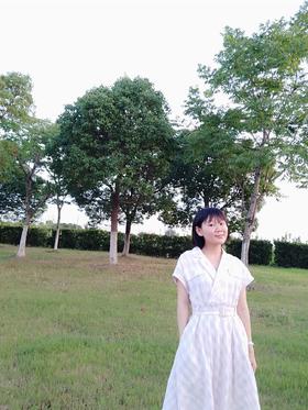 今日OOTD | 罗马假日小裙子