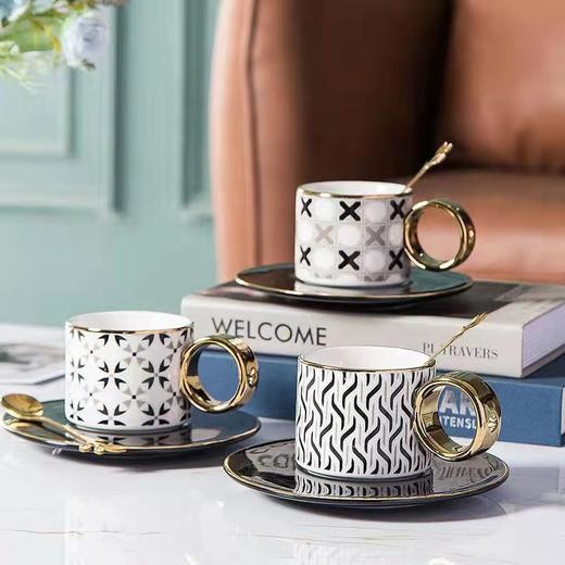 轻奢咖啡杯（花叶） 商品图0