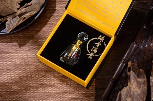 【乐购】预售3天发货  100%沉香精油（虫漏纯油）盒装1ml/瓶沉香油 纯正无添加 无稀释 原木老料 香熏持久安眠持久留香 零添加 宁静心神 商品图1