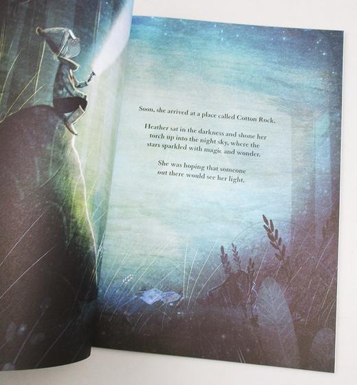 棉花崖上的灯光 英文原版绘本 Lights on Cotton Rock 家庭与梦想 英文版儿童英语睡前阅读故事书 David Litchfield 进口原版书籍 商品图2