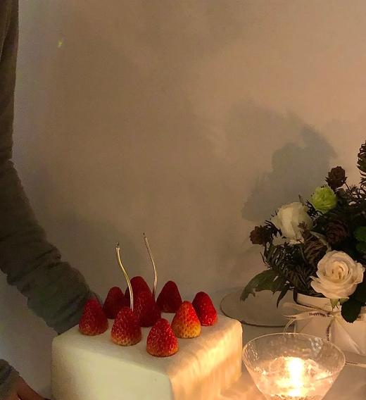 #极简 草莓🍓蛋糕 商品图0